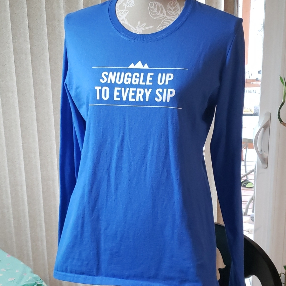 NWOT Pinnacle Vodka Blue Long Sleeve Shirt